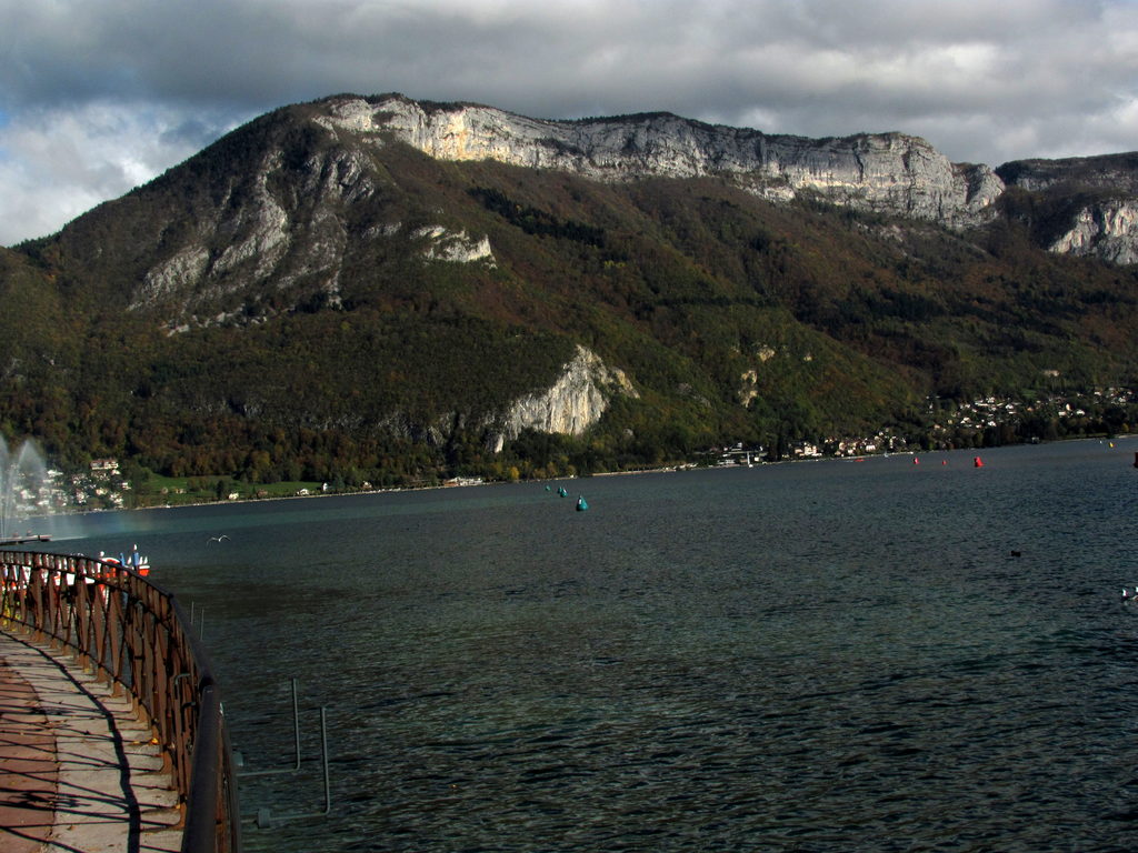 Lake Annecy (Category:  Travel)