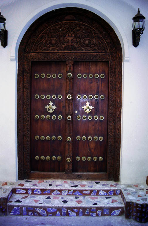 An example of the ornate doors. (Category:  Travel)
